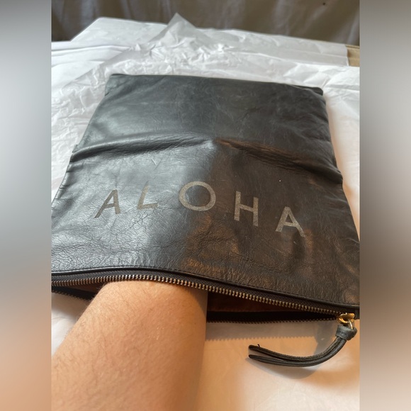 Aloha.  Aloha genuine leather clutch. - Picture 14 of 14